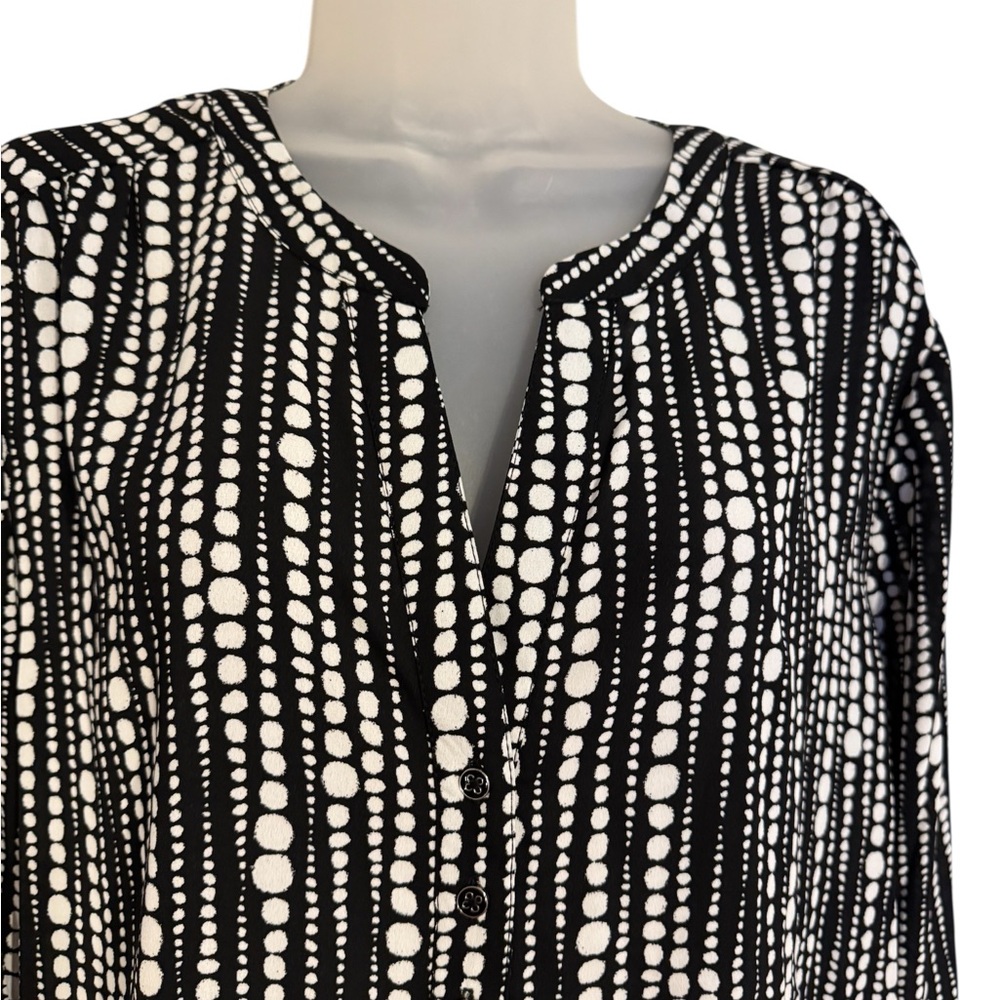 NWT  Zac & Rachel Black and White Blouse   XLARGE   #1 - Picture 2 of 11